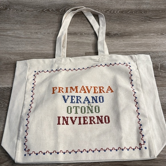 Sezane x Lucia Vergara shopping toe cream large - Picture 3 of 5